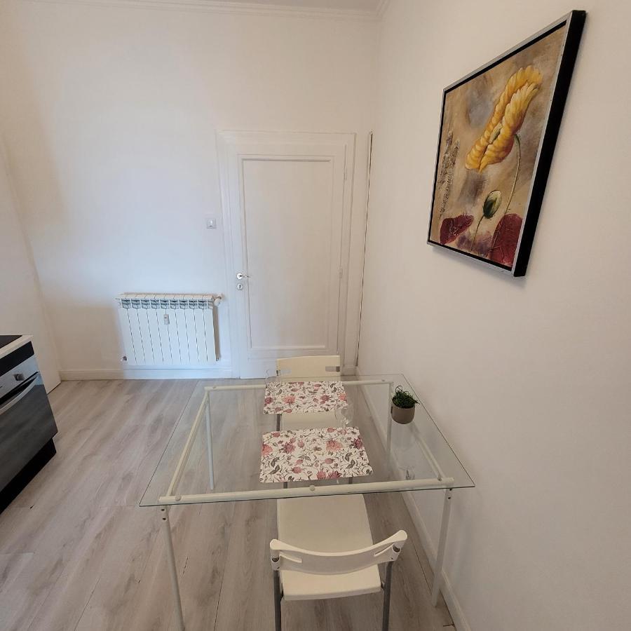 Anastasia Bratianu 24b Beautiful View Self Check From 2 Pm * Bucureşti